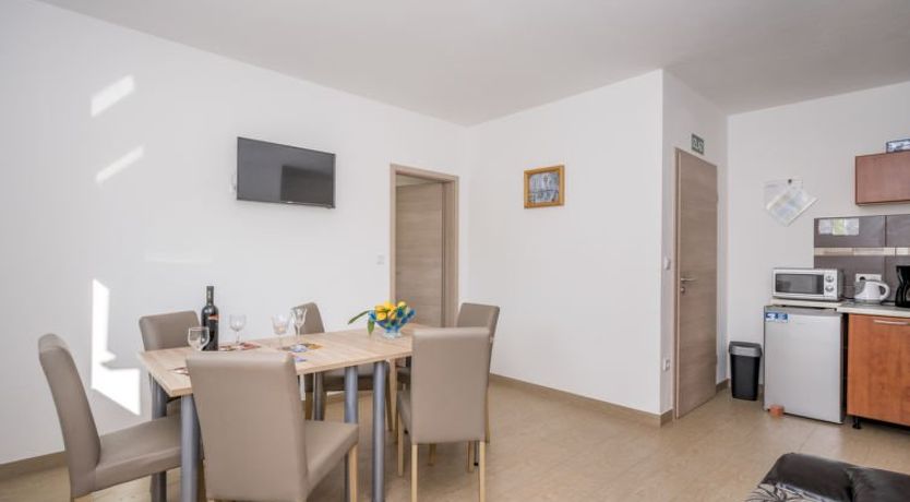 Photo of B&B Apartment 4