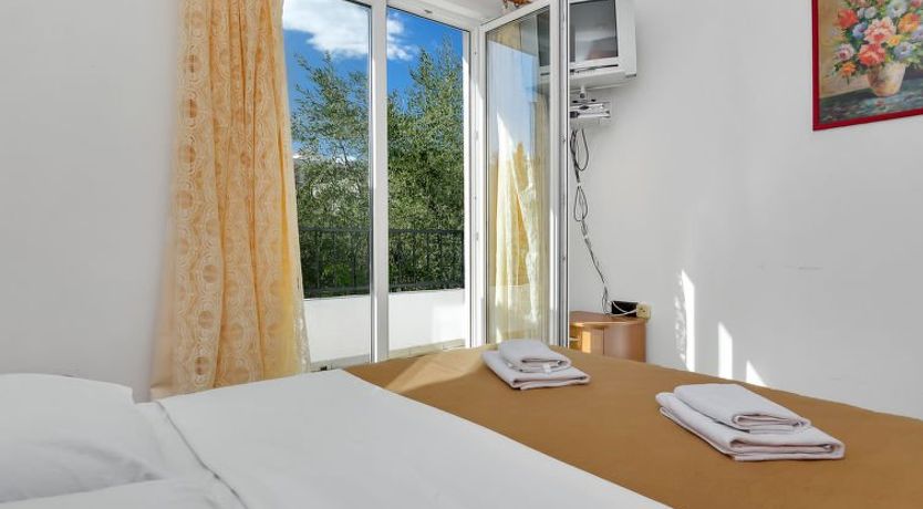 Photo of Rubin Apartment 13