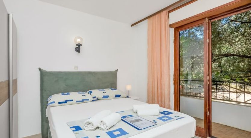 Photo of Rubin Apartment 12