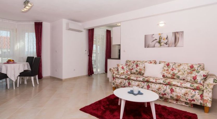 Photo of Villa Nikaroni Apartment 2