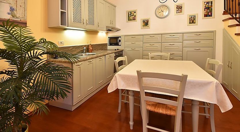 Photo of Deni Villa 2