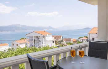 Anđa Apartment 2 Holiday Home