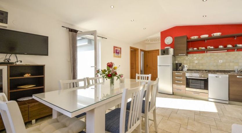 Photo of Angelina Apartment 2