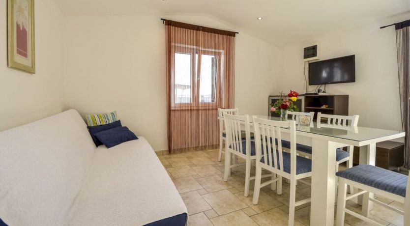 Photo of Angelina Apartment 2