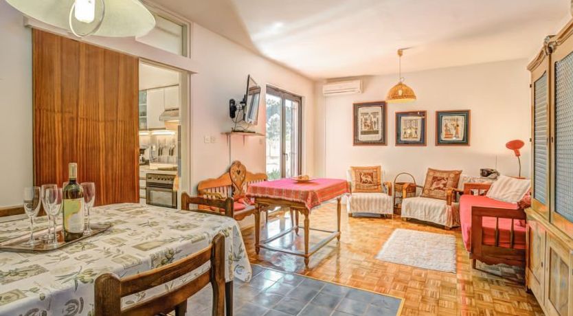 Photo of Iris Croatica