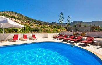 Meridiana Apartment 6 Holiday Home