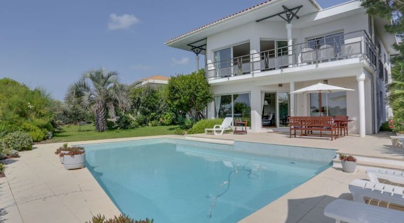 Photo of Les Pinasses Holiday Home 2