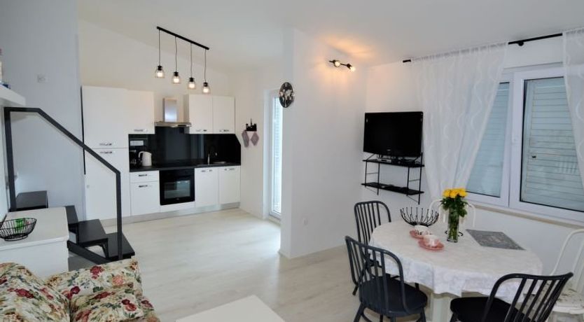 Photo of Mirela Apartment 2