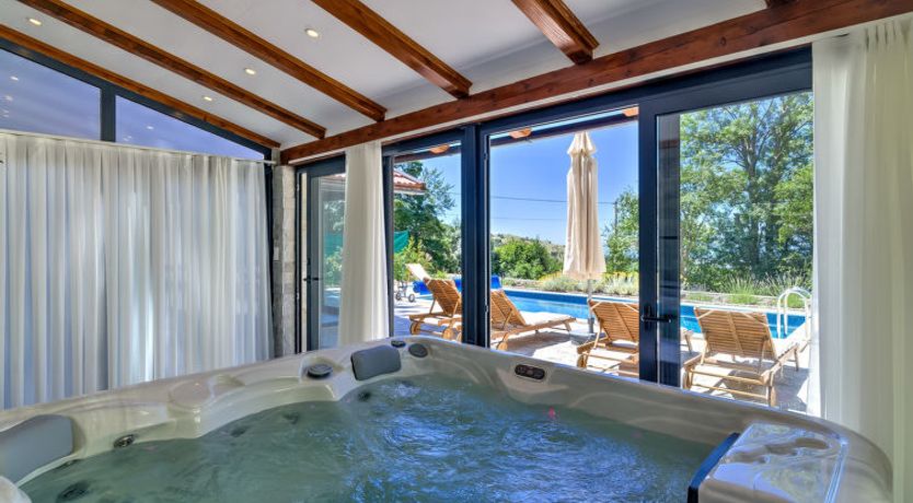 Photo of Magna Tilia