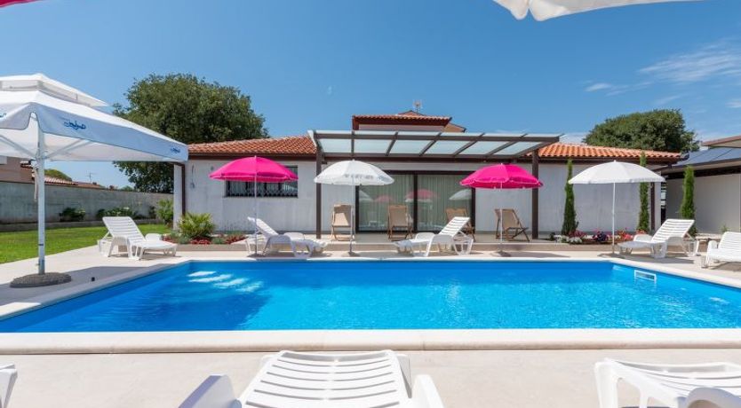 Photo of Nino Apartment 5