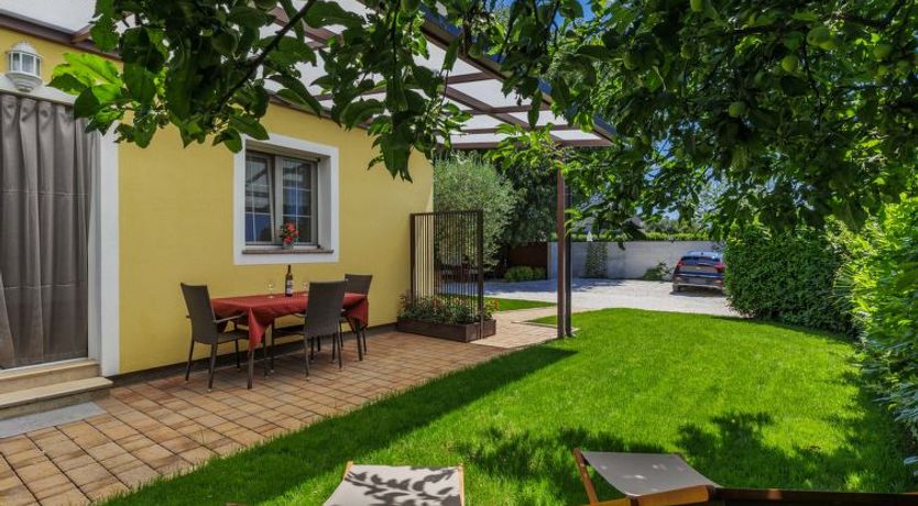 Photo of Nino Apartment 3