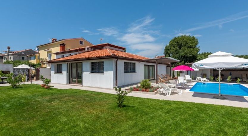 Photo of Nino Apartment 4