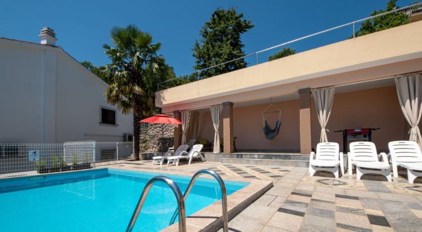 Photo of La Mer Apartment 2