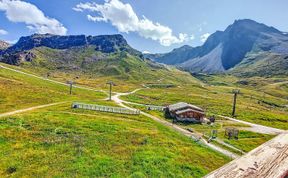 Photo of Les Tommeuses (Val Claret) Apartment 28