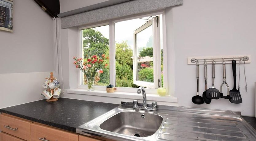 Photo of 2 Bed in Shillingford