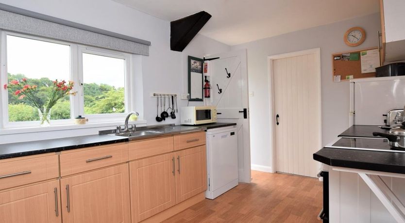Photo of 2 Bed in Shillingford