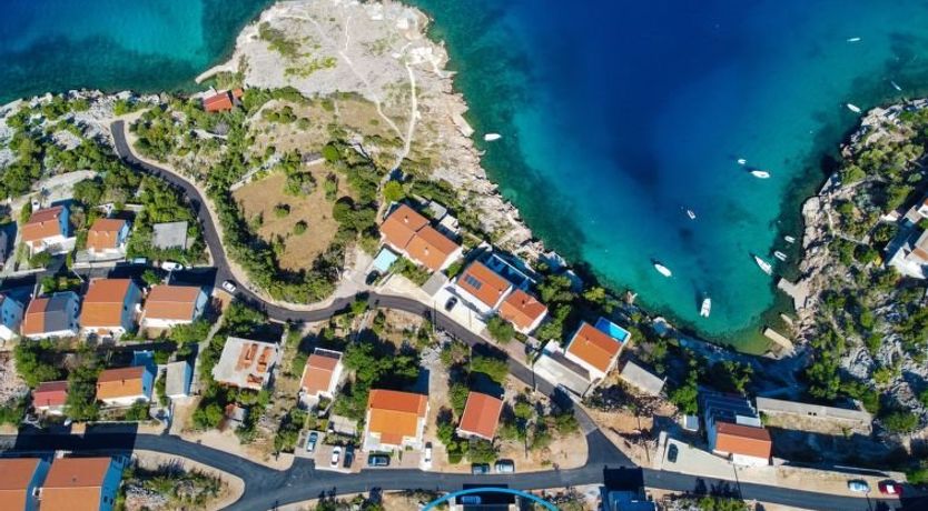 Photo of Emili & Elias