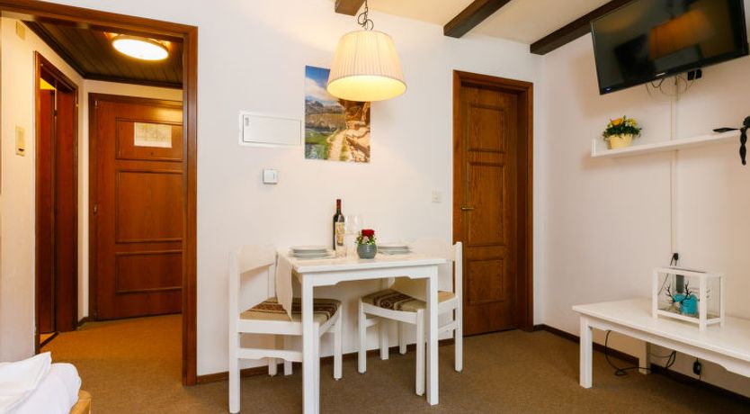 Photo of Residenza Chesa Margun 13-2 Apartment 15