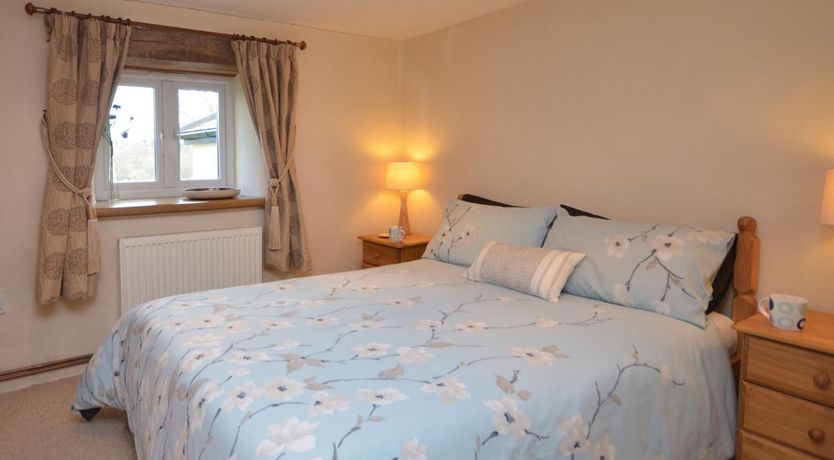 Photo of 2 Bed in Tedburn St Mary