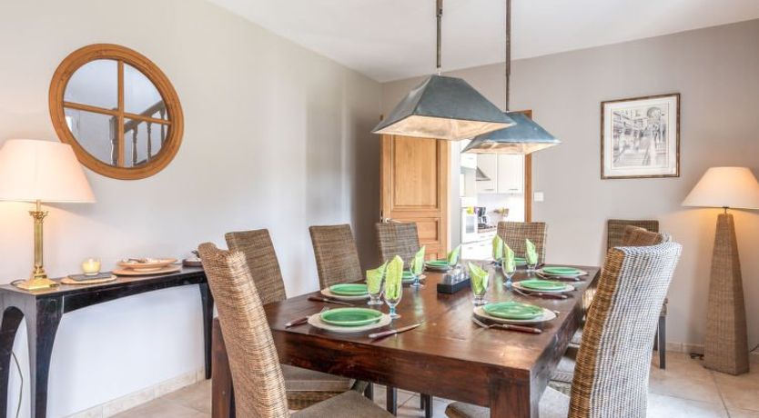 Photo of Maison Courlis