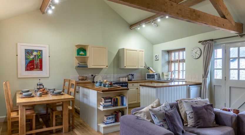 Photo of 2 Bed in Axminster