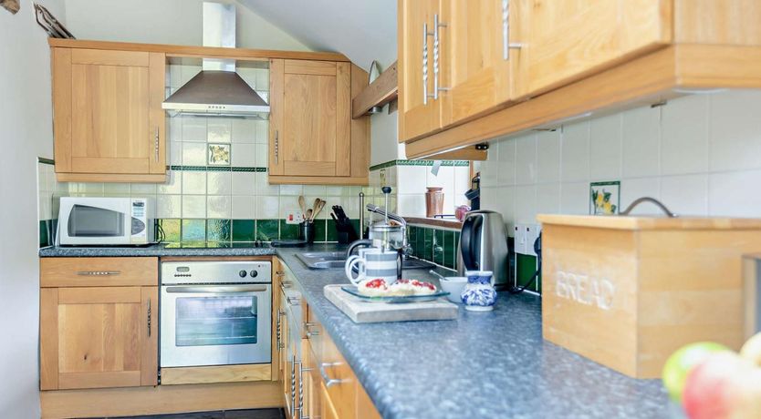 Photo of 3 Bed in Winkleigh