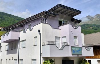 Diamant Apartment 4 Holiday Home