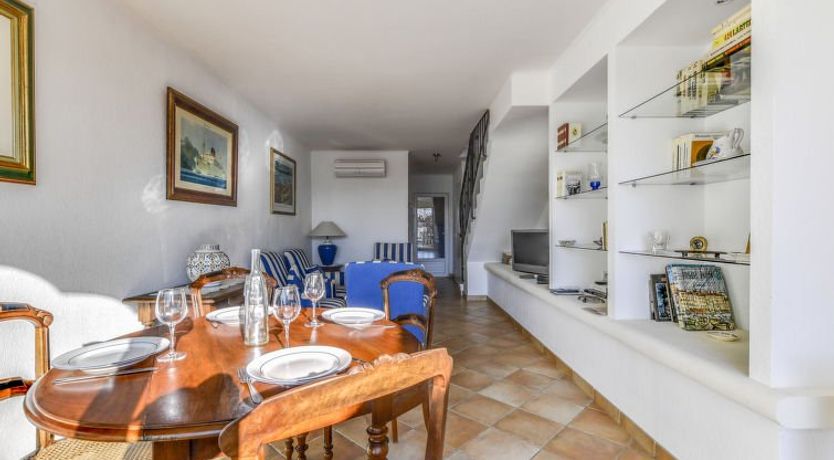 Photo of Marinas Beach Holiday Home 2