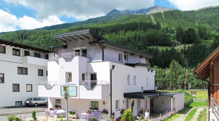 Photo of Bergkristall Apartment 6