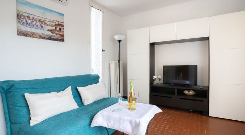 Photo of Grau Village