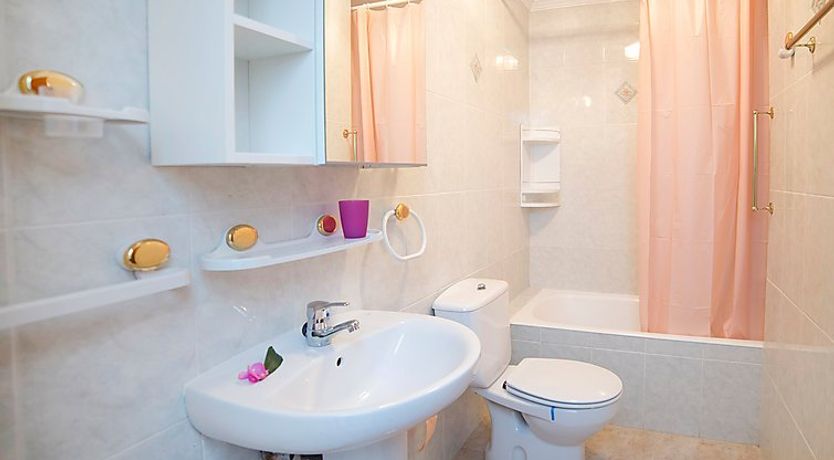 Photo of Amare Monte