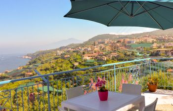 Blue Paradise - Sea View Apartment Apartment