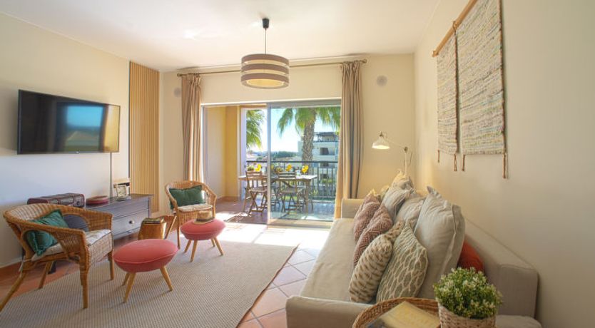 Photo of Vilas Mouriscas