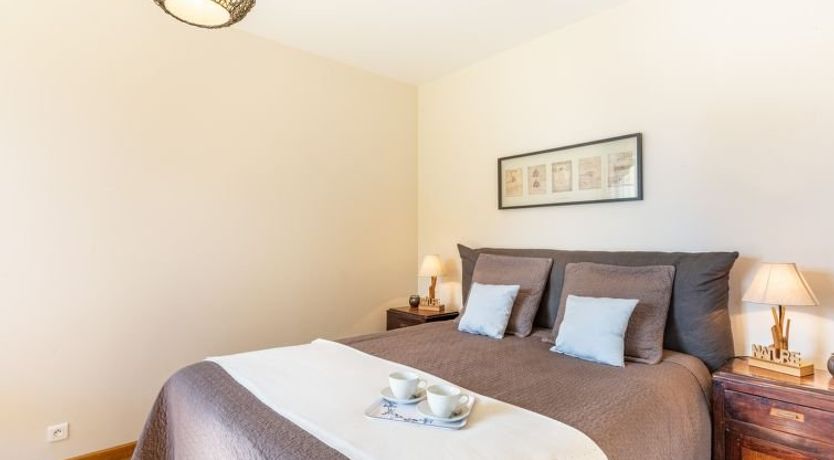 Photo of Les Sirènes