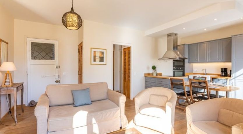 Photo of Les Sirènes