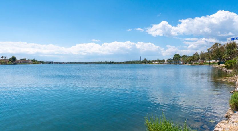 Photo of Venecia Lake