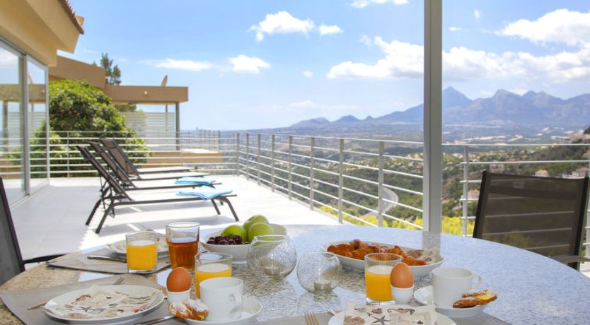 Photo of La Estrella