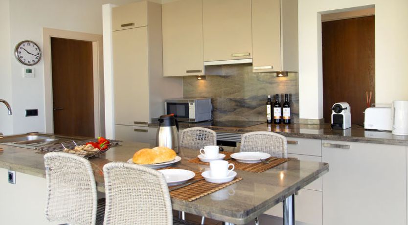 Photo of La Estrella