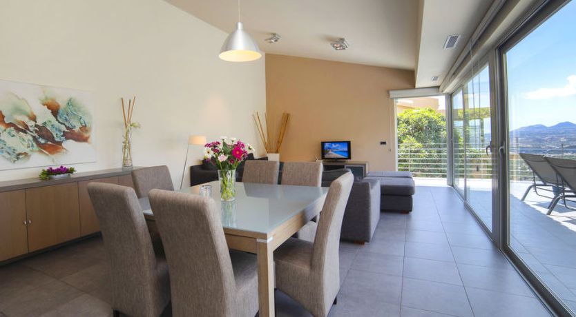 Photo of La Estrella