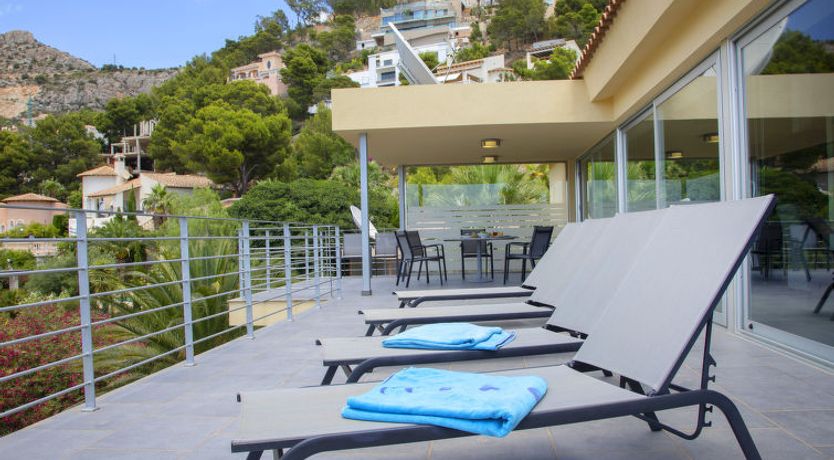 Photo of La Estrella