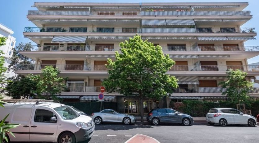 Photo of Le Valencia