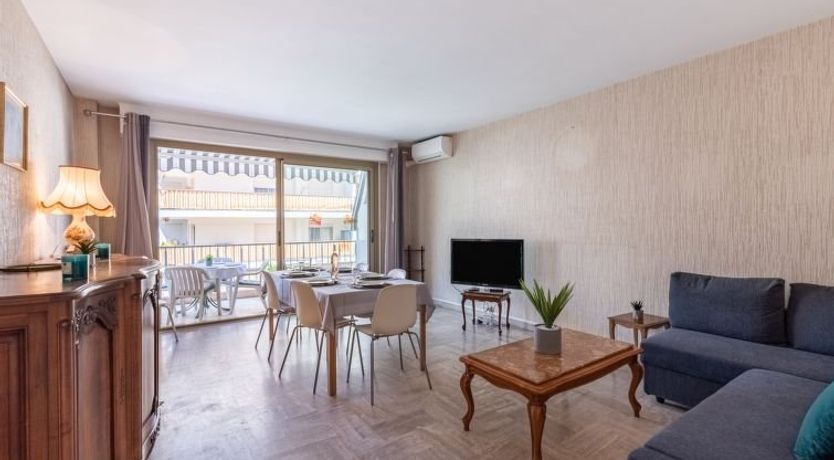 Photo of Le Valencia