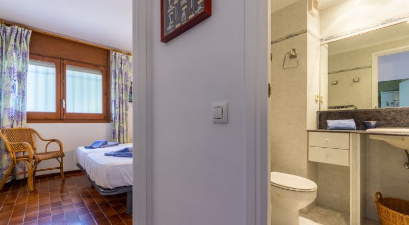 Photo of Constel·lació