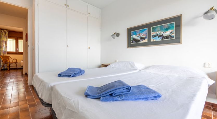 Photo of Constel·lació