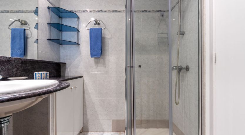 Photo of Constel·lació