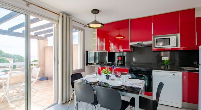 Photo of Les Coteaux de la Nartelle Apartment 17