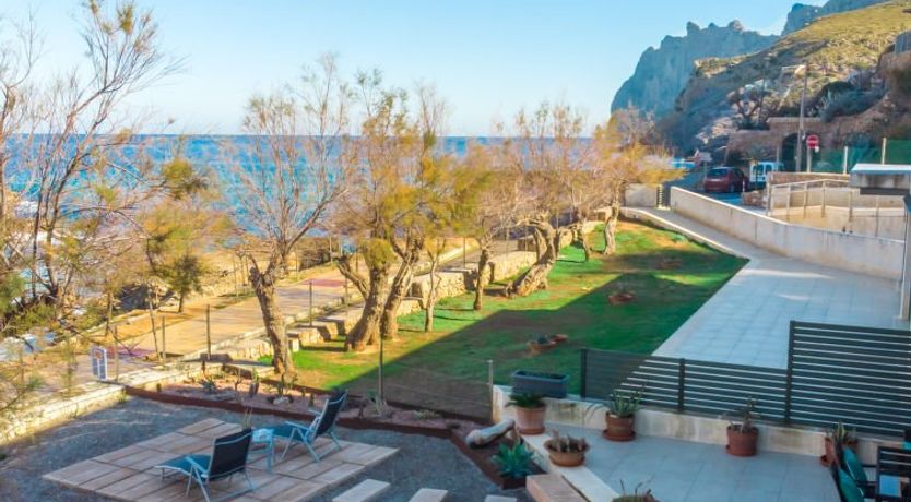 Photo of Penyasegat Sea Views