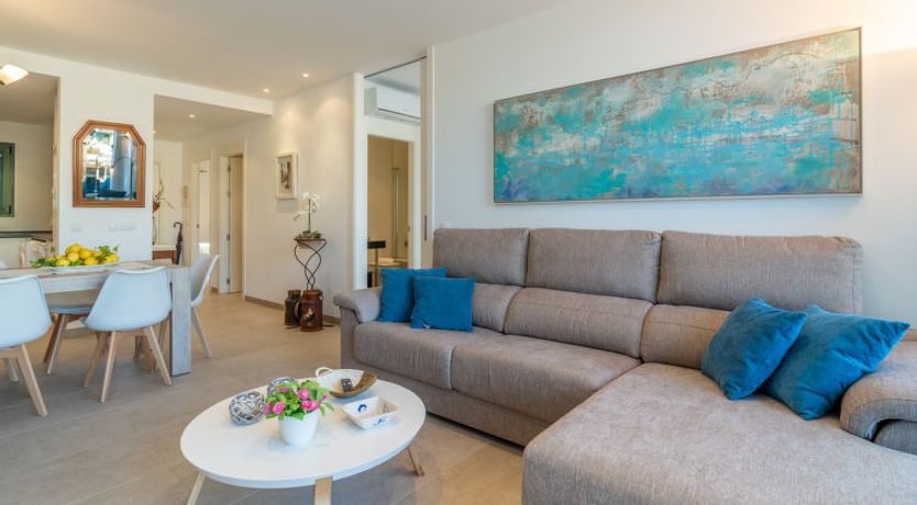 Photo of Penyasegat Sea Views