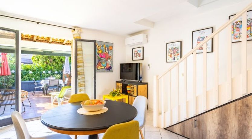 Photo of Le Puit Michel