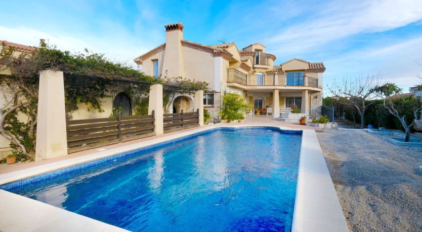 Photo of Villa Cantos